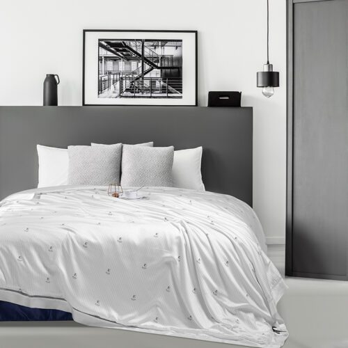 Galaxy Hot Sales Best Hotel Custom Quality Light Comforter