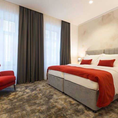 Wholesale Hotel Curtains China Factory Price Dual Drapes for Home and Hospitality